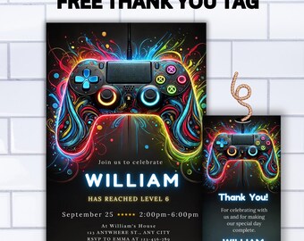 Puede incluir: Una etiqueta de agradecimiento colorida con un diseño de mando de videojuego de color neón. El texto "¡Gracias!" está impreso en la etiqueta, junto con el mensaje "Por celebrar con nosotros y por hacer que nuestro día especial esté completo." El nombre "WILLIAM" está impreso en la parte inferior de la etiqueta.