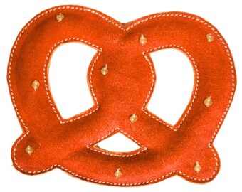 Giant Pretzel | Compostable Dog Toy