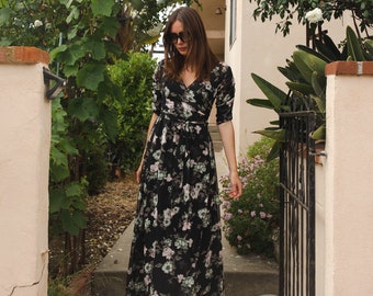 Signature Wrap Dress in Noir Garden