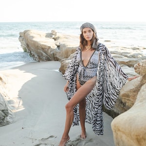 Zebra-Königin Kimono