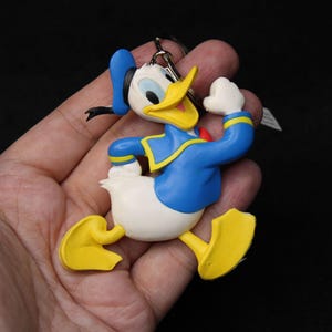 Vintage Disney Donald Duck Walking Figure Rubber 4.75" Large Keychain, Keyring image 2