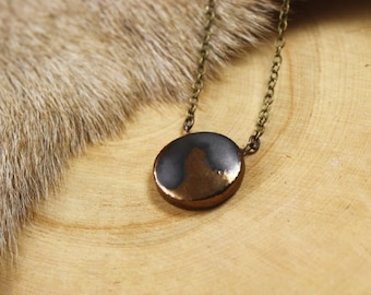 Metallic Ceramic Circle Necklace