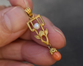 Victorian 18K Yellow Gold Natural Pearl and Salmon Coral Drop Pendant