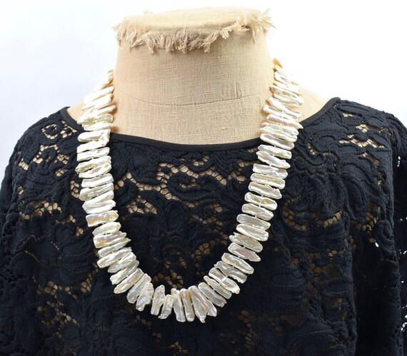 Designer Biwa Pearl Necklace with 14K Yellow Gold… - image 2