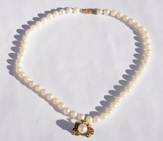 14K Yellow Gold Cultured Saltwater Pearl Necklace… - image 9
