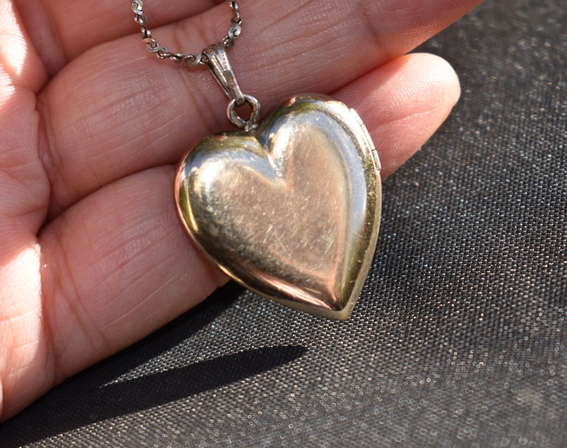 C1940s Etched Sterling Silver Vermeil Heart Locket Necklace Gold Finish