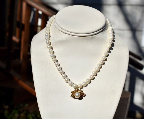 14K Yellow Gold Cultured Saltwater Pearl Necklace… - image 10