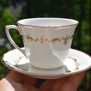Royal Worcester Gold Chantilly Demitasse Cup & Saucer - for Espresso