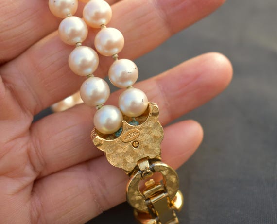 Givenchy Retro Bold Statement Rhinestone Lion Hea… - image 8