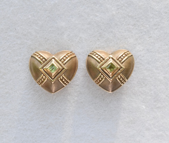 Etruscan Style 14K Yellow Gold Peridot Heart Shap… - image 1