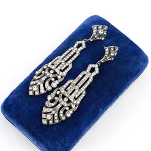 Ben Amun art-decostijl pendeloorbellen zilverkleurige kristallen lange hangers