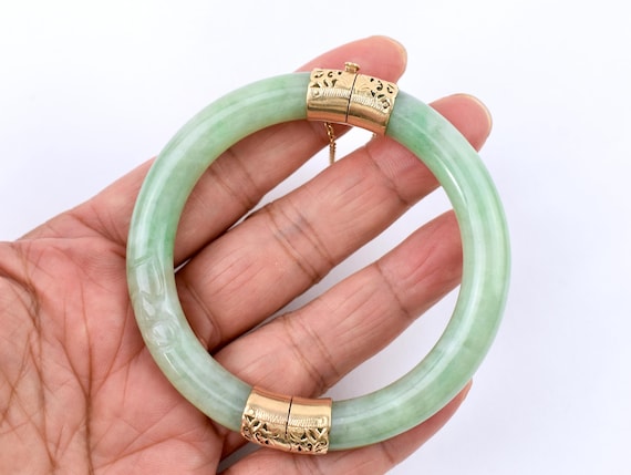 アクセサリー Green jade bracelet Amazon.com: GREEN JADE Link Bracelet. 7 Jade link section