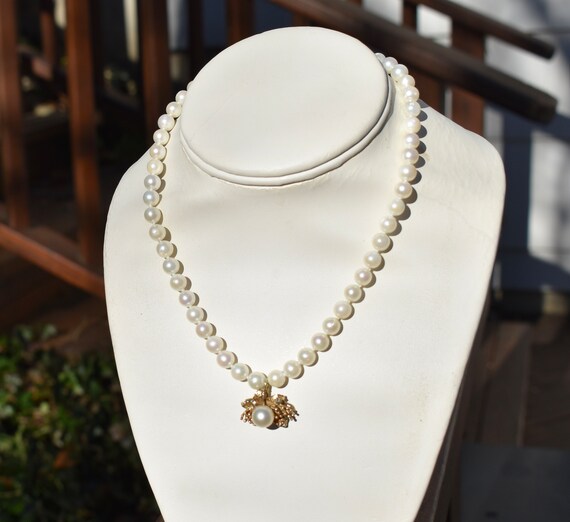 14K Yellow Gold Cultured Saltwater Pearl Necklace… - image 8