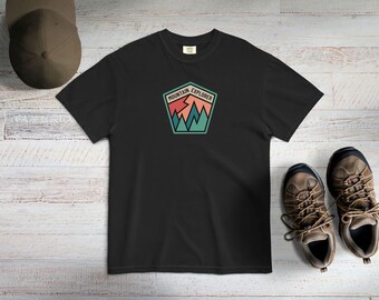Outdoor Mountain Explorer T-Shirt, Retro Style Tee, Relaxed Baggy Shirt, Vintage Tee, Comfort Colors 1717,  Mountain Hiking Badge Tshirt