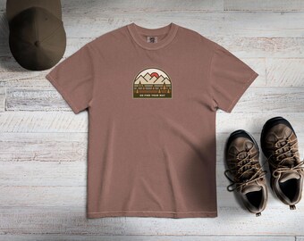 Outdoor Go Find Your Way T-Shirt, Retro Style Tee, Relaxed Baggy Shirt, Vintage Tee, Comfort Colors 1717, Mountain Hiking Badge Tshirt