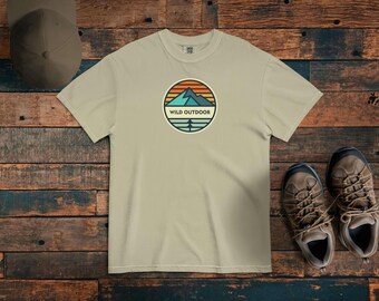 Wild Outdoor T-Shirt, Outdoor Retro Style Tee, Relaxed Baggy Shirt, Vintage Tee, Comfort Colors 1717,  Mountain Hiking Badge Tshirt
