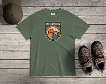 Outdoor Great Summit T-Shirt, Outdoor Retro Style Tee, Relaxed Baggy Shirt, Vintage Tee, Comfort Colors 1717,  Mountain Hiking Badge Tshirt