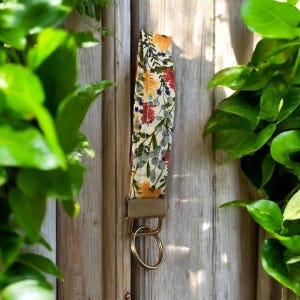Spring Bloom Fabric Wristlet