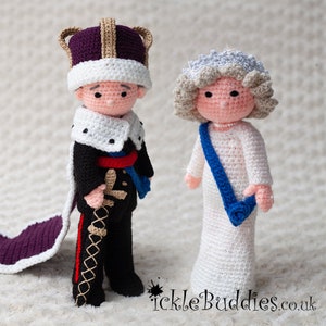 CROCHET PATTERNS - King & Queen