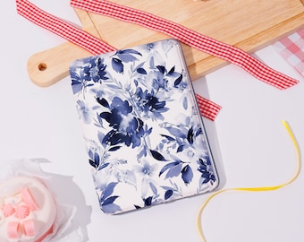 Soft Floral Print iPad Case with Pen Holder for 2025 Air 7-11/13″,Custom iPad Mini 6 Cases iPad Cover,iPad Pro 2024/2025, iPad 10/9/8th Case