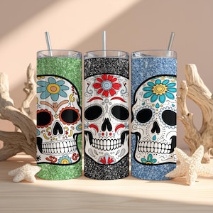 Benutzerdefinierte Glitter Zuckerschädel Becher, Dia de Muertos Reiseflasche, Florale Calavera Becher mit Stroh, mexikanische Volkskunst Tag des Toten Geschenk