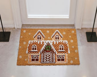 Gingerbread House Doormat, Christmas Welcome Mat, Winter Holiday Front Door Mat, Festive Housewarming Gift, Home Entrance Decor, Porch Rug