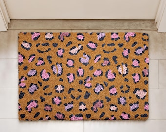 Leopard Print Doormat, Chic Leopard Pattern Door Mat, Outdoor Safari Style Welcome Mat, Fashionable Home Decor, New Home Gift, Stylish Rug