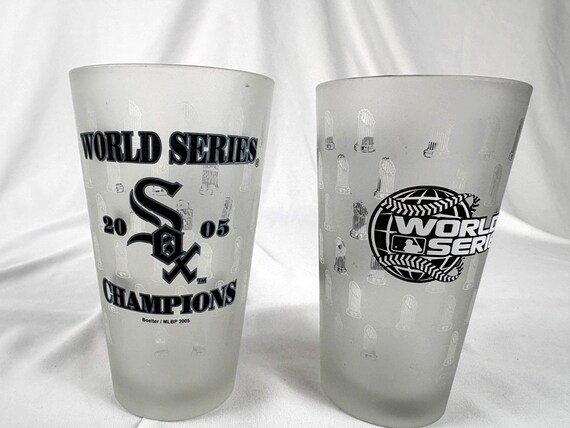 Chicago White Sox 2005 World Series Champions Frosted Pint Glass Set /2 Boelter