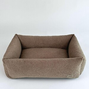 Old money style unisex dog bed, Designer dog house for small dog, Pet Floor cushion, boucle luxury pet pillow
