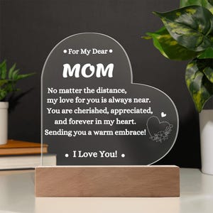 A Gift From the Heart Acrylic Plaque – Heartfelt Gift for Mom, Mother’s Day or Birthday Keepsake, Appreciation Heart Display, Love Message