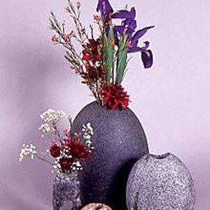 Vase en pierre naturelle de 5-6 de haut image 1