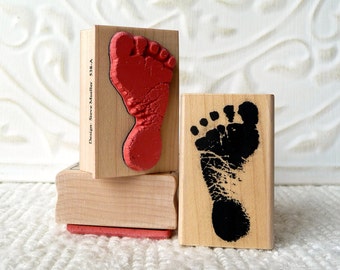 Bonnie&#39;s Babe Newborn baby foot rubber stamp from oldislandstamps