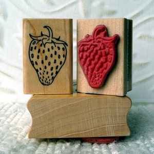 Strawberry rubber stamp from oldislandstamps