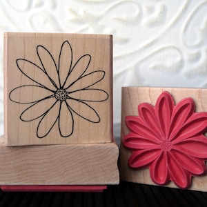 Deep Red Stamps Lilly Blossom Rubber Cling Stamp - 2.25x2.25 Inch, Natural Red Rubber, Made In USA - View #8