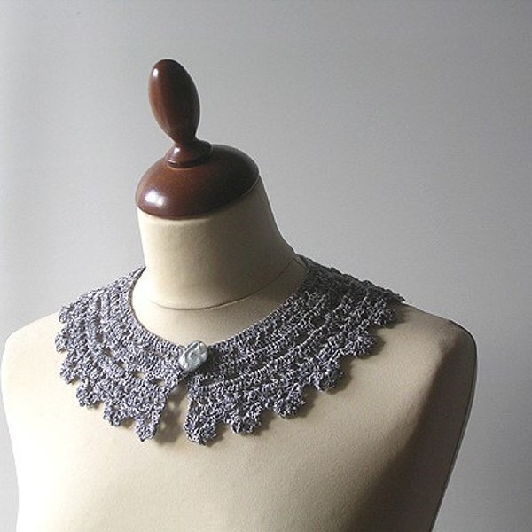 White and Grey Lace Collar Necklace