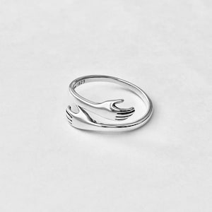 Bague câlin délicat en argent sterling, bague amour, bague à la main de Claddagh, bagues en argent, serrant la main