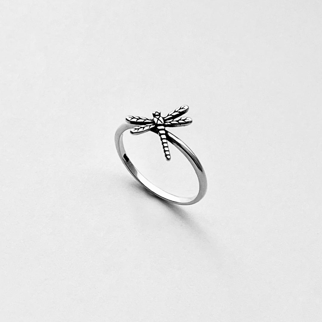Magic Insect Ring Sterling Silver Small Flying Dragonfly Ring: Delicate Bug Jewelry ...