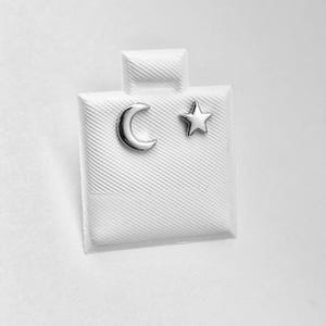 Pendientes de plata de ley con forma de luna y estrella: Joyas celestiales