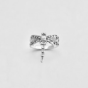 Sterling Silver Dragonfly Ring: Delicate Filigree Bug Ring