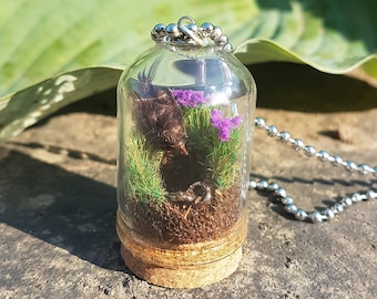 Secret garden robin and secret key necklace glass dome diorama- Robin miniature terrarium pendant