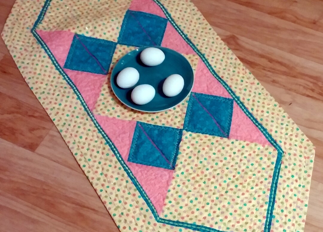 Handmade Easter Placemat / Easter Eggs Centerpiece Decoration / Not a
