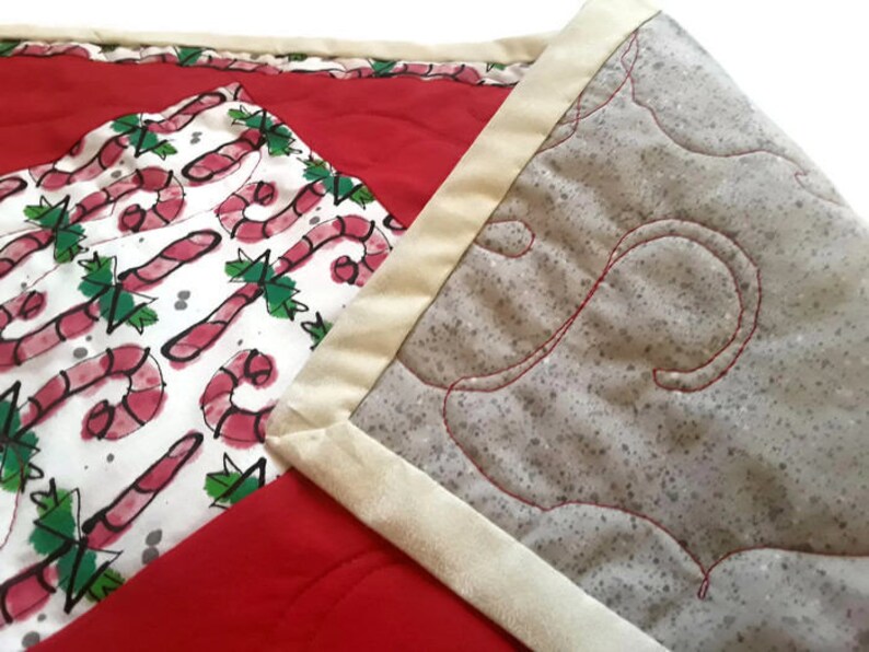 Candy Canes Christmas Table Runner Candy Cane Decor Quilted Etsy