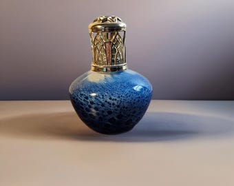 Lampada profumata in vetro soffiato Tsar Premium di Ashleigh&Burwood.