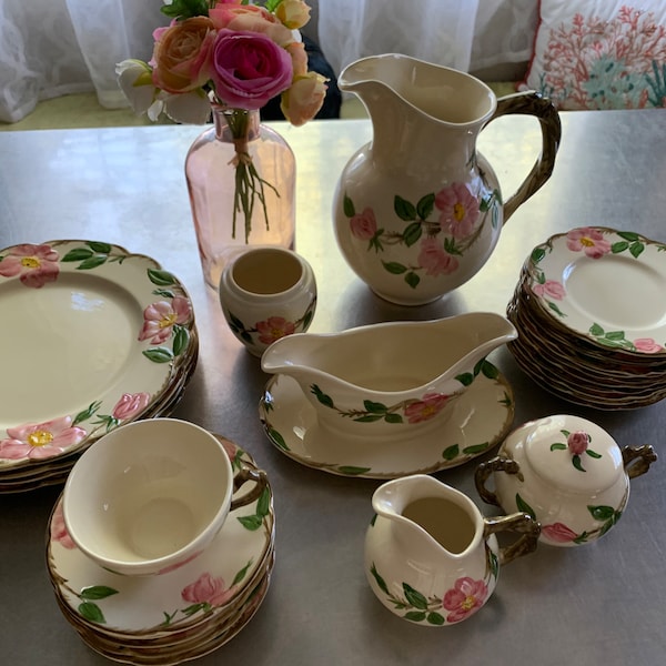 Vintage Franciscan “Desert Rose” Dishes Earthenware Large Pitcher Gravy Boat Dinner Salad Tea Saucers Cream& Sugar Bowl Jam Jar Dinnerware