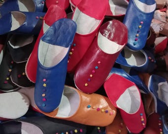 Handmade Moroccan Leather Babouches – Solid Color Slippers with Decorative Pom Poms, Unisex Comfortable House Shoes, Boho Artisan Gift