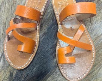 Handgemaakte Marokkaanse leren sandalen voor dames – Oranje zomersandalen – Echt leren schoenen – Ambachtelijk vervaardigd in Marrakech