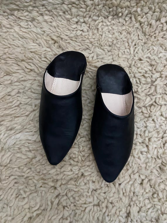 Handmade Moroccan Babouche Slippers | Unisex Leather Slippers for Men & Women | Minimalist Traditional Shoes | Indoor  Outdoor | Gift Idea