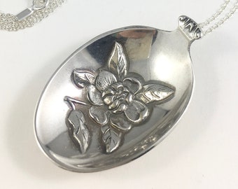 Mississippi Necklace, Mississippi Woman, Magnolia, Flower Charm Spoon Necklace, Gardener Gift, Spoon Jewelry Mississippi Gift, Magnolia Gift