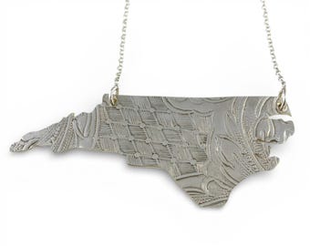 North Carolina Necklace, North Carolina Gift, North Carolina Map Necklace, North Carolina Jewelry, North Carolina charm, North Carolina Wife