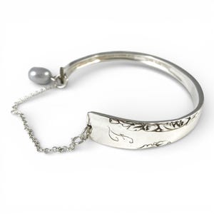 F Bracelet, Letter F Jewelry, Letter F Gift, Spoon Cuff, Silverware Cuff, Silverware Bracelet, Spoon Bracelet, Silverware Jewelry